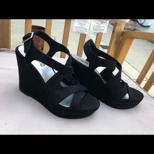 Black Wedges * BRAND NEW*